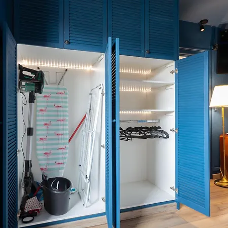 Lit Rond Tres Grand Et Confortable - Garage Possible Ou Parking Gratuit Rue - Gare 2 Min Et 4 Min En Tram - Ciel Etoile - Netflix Videoprojecteur - Luxe Et Evasion Appartement
