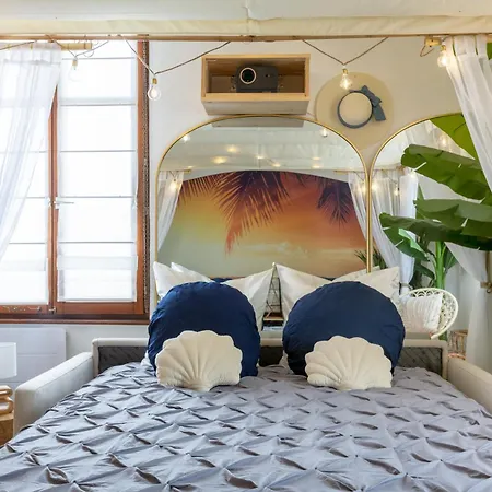 Lit Rond Tres Grand Et Confortable - Garage Possible Ou Parking Gratuit Rue - Gare 2 Min Et 4 Min En Tram - Ciel Etoile - Netflix Videoprojecteur - Luxe Et Evasion Strasbourg